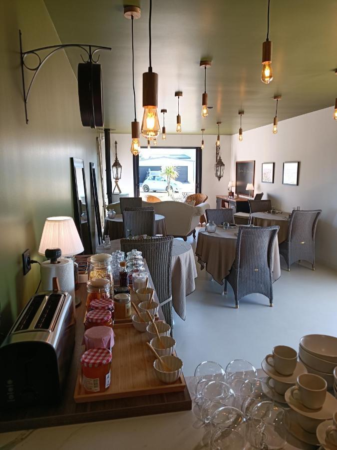 Maison Bailly Ducey-Les Cheris Eksteriør billede